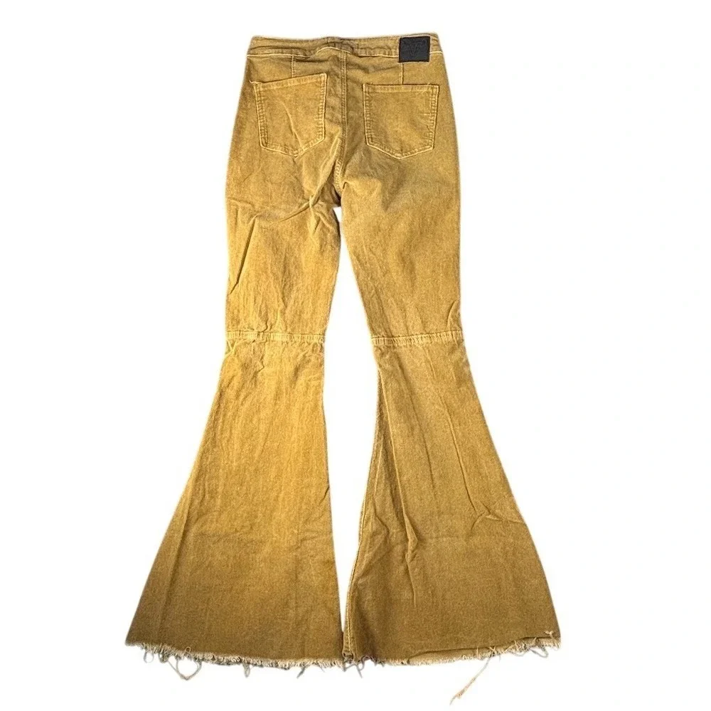 Lucky & Blessed Pants Womens Size 6 Beige‎ High Rise Flare Wide Leg Fray